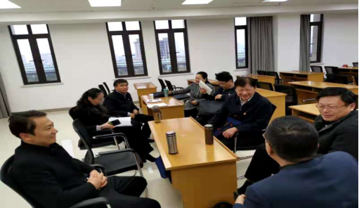 3解放思想争先锋，建言献策谋新局——市管一班开展“三带来”主题班会活动345.png